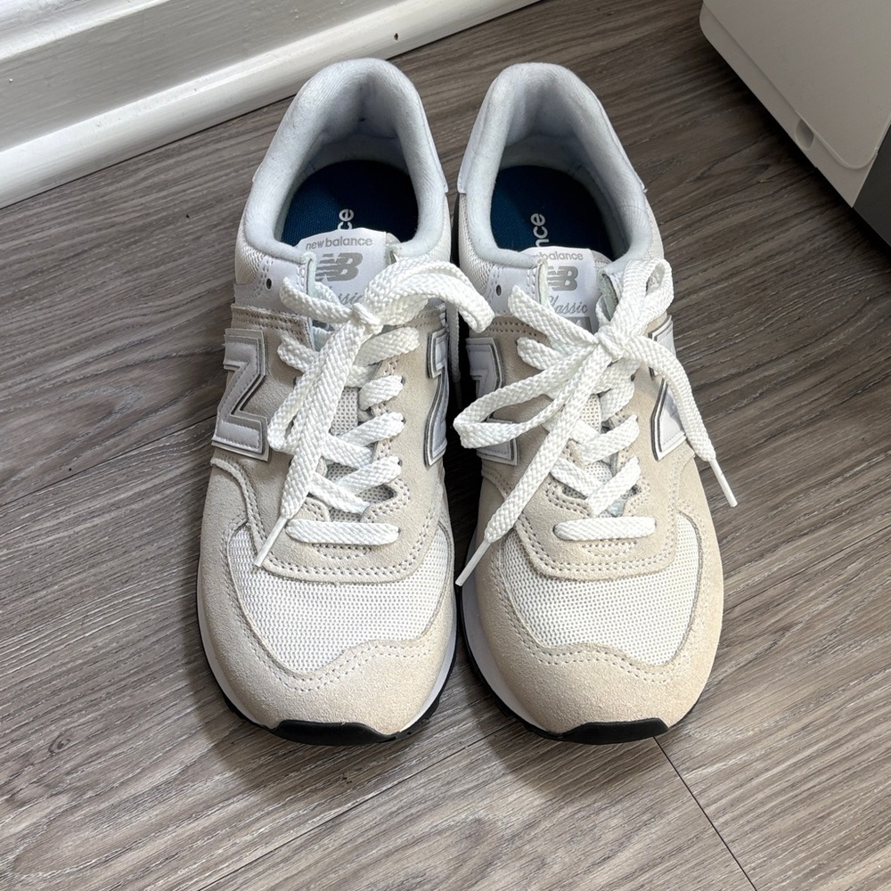 New Balance 574 Core Women's Cream & White Retro Sneakers
